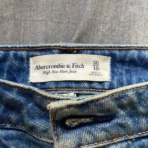 Abercrombie & Fitch High Rise Mom Jean